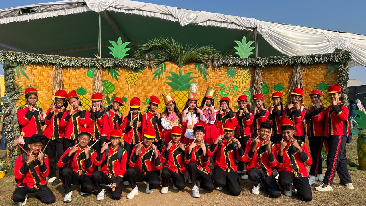 Memukau! Drumband “Gema Nada Gardenia” SMP Xaverius Terbanggi Besar Meriahkan General Meeting Plantation di Lakop.